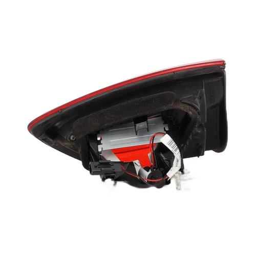 Image Feu arriere secondaire gauche (feux) - RENAULT CLIO 4