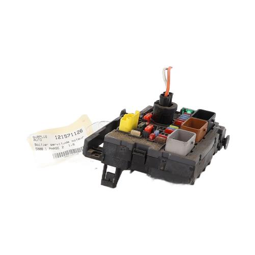 Image Boitier servitude moteur (BSM) - PEUGEOT 5008 1