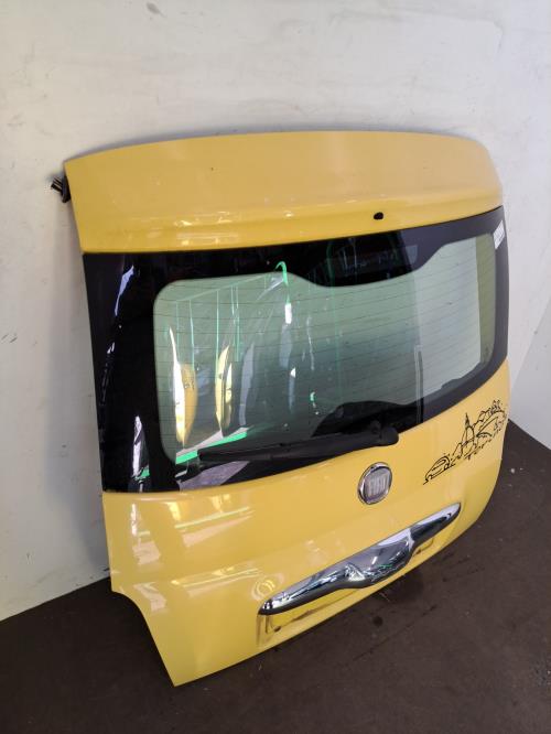 Image Malle/Hayon arriere - FIAT 500 2