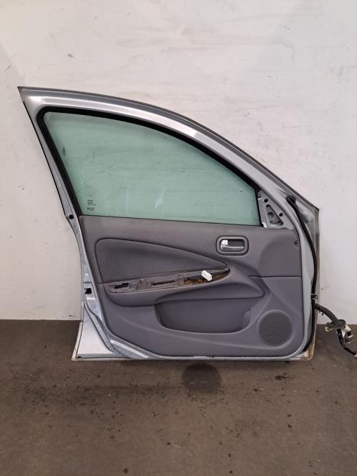 Image Porte avant gauche - NISSAN ALMERA 2