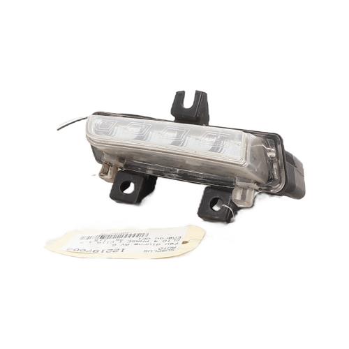 Image Feu diurne avant gauche - RENAULT CLIO 4