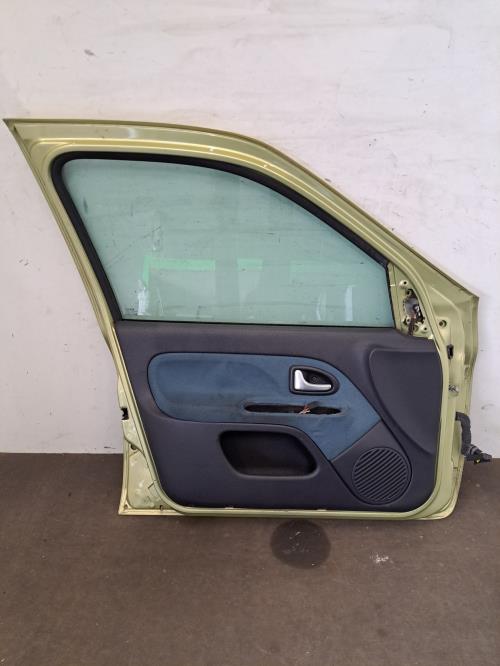 Image Porte avant gauche - RENAULT CLIO 2