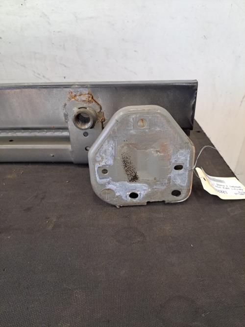 Image Renfort pare choc arriere (traverse) - NISSAN QASHQAI 2