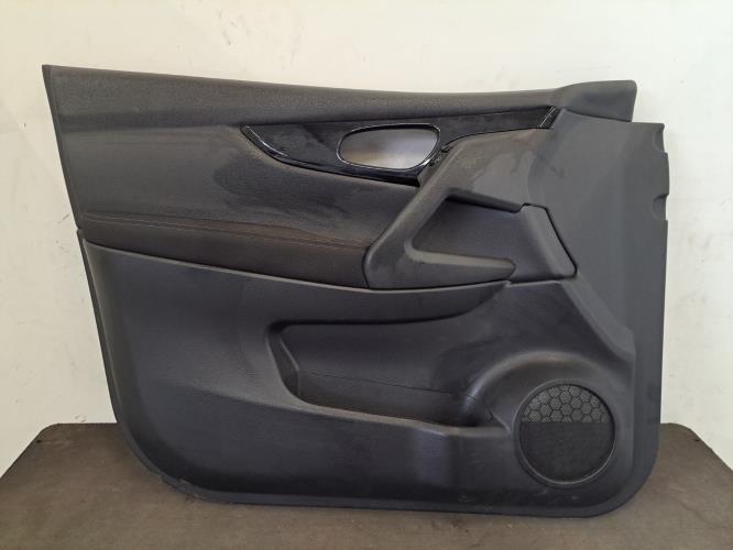 Image Interieur complet - NISSAN QASHQAI 2
