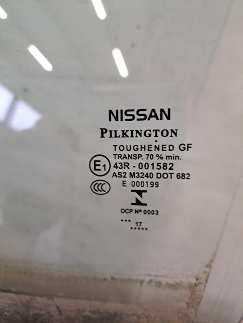 Image Vitre avant gauche - NISSAN QASHQAI 2
