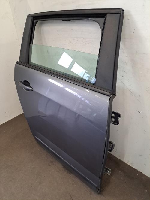 Image Porte arriere droit - PEUGEOT 5008 1