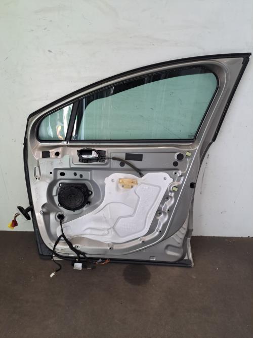 Image Porte avant droit - PEUGEOT 3008 1