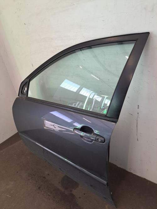 Image Porte avant gauche - TOYOTA COROLLA 10