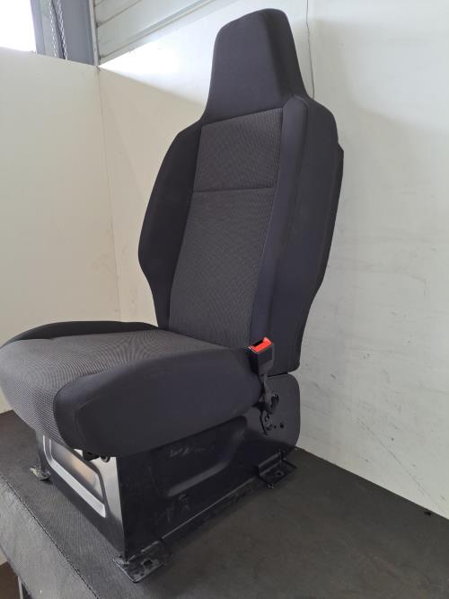 Image Siege avant droit - OPEL COMBO E