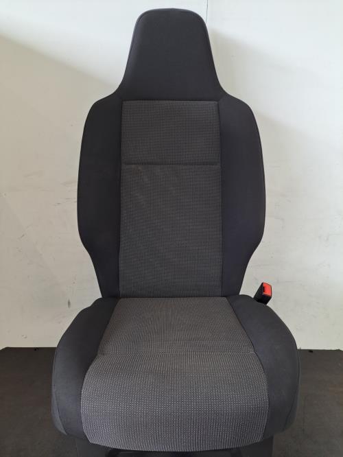 Image Siege avant droit - OPEL COMBO E