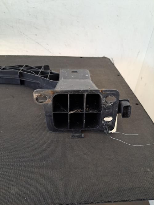 Image Traverse inferieure - PEUGEOT 308 1 SW