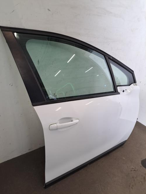 Image Porte avant droit - PEUGEOT 2008 1