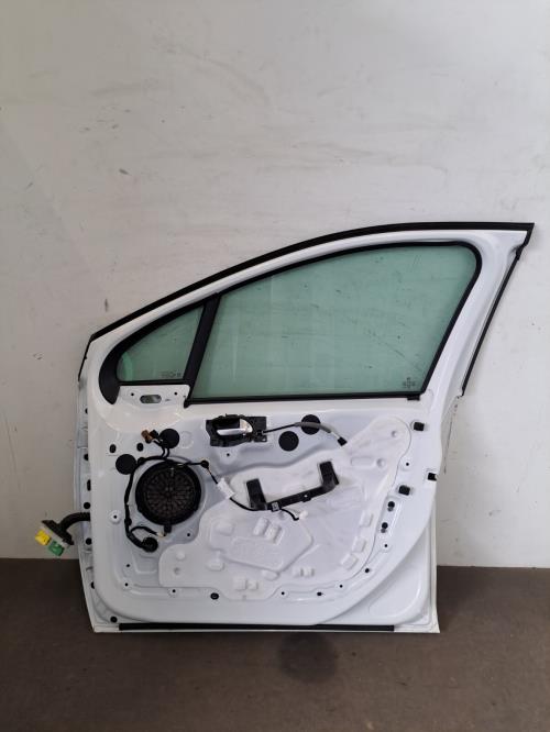 Image Porte avant droit - PEUGEOT 2008 1