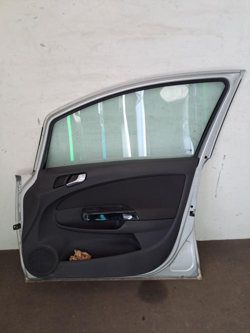 Image Porte avant droit - OPEL CORSA D