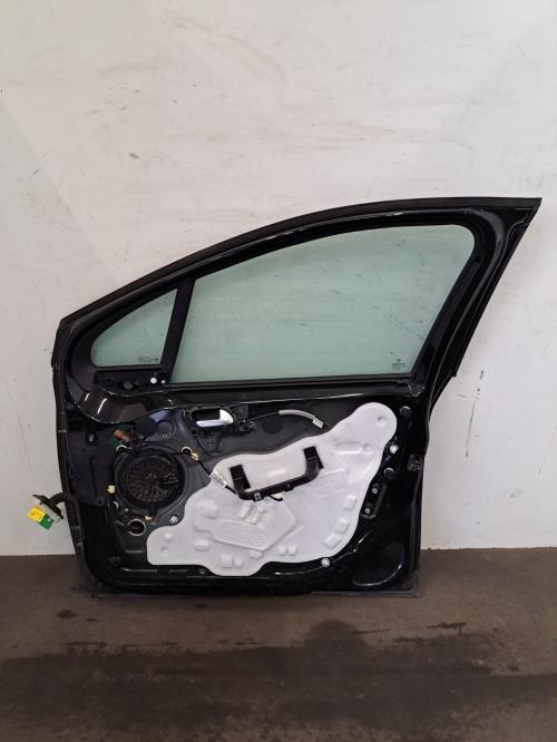 Image Porte avant droit - PEUGEOT 2008 1