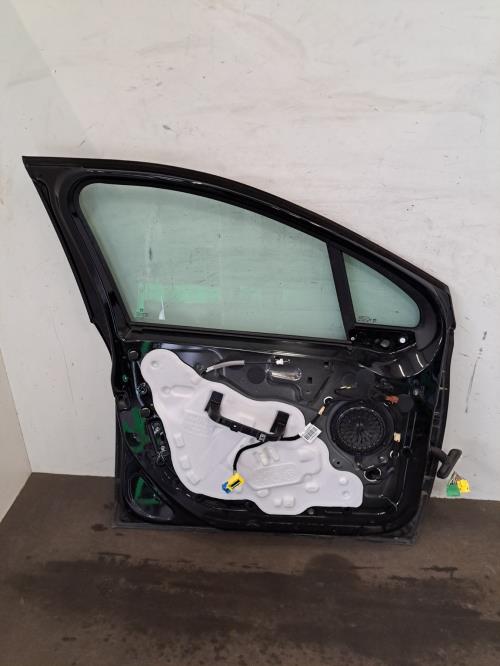 Image Porte avant gauche - PEUGEOT 2008 1