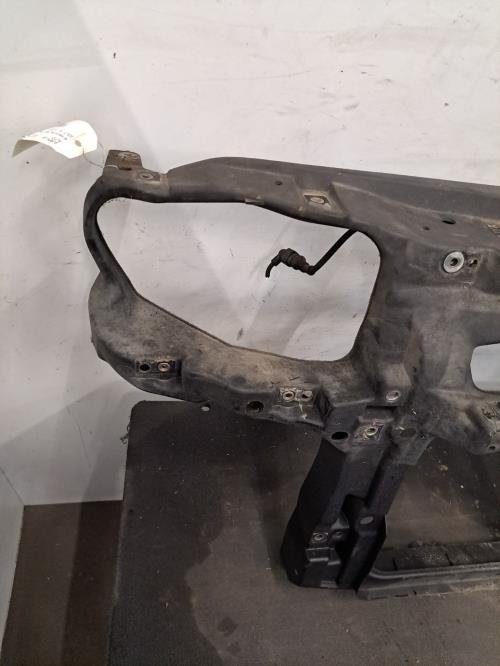 Image Armature avant, Masque avant - VOLKSWAGEN GOLF 4