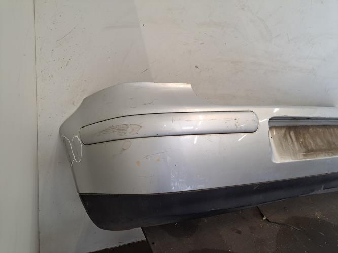 Image Pare choc arriere - VOLKSWAGEN GOLF 4