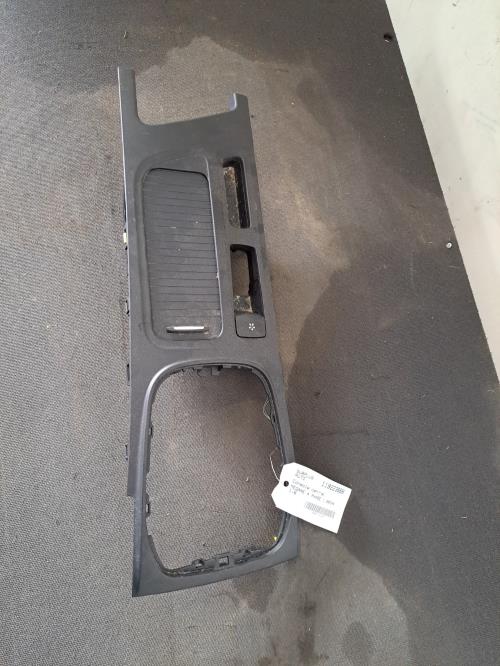 Image Console central (interieur plastique) - RENAULT MEGANE 4