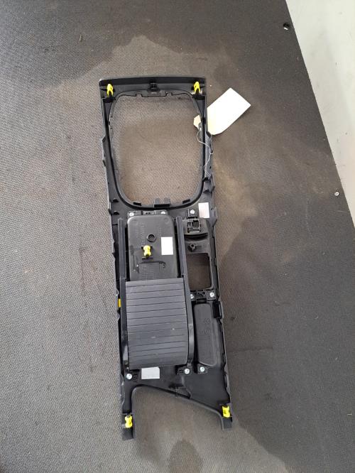 Image Console central (interieur plastique) - RENAULT MEGANE 4