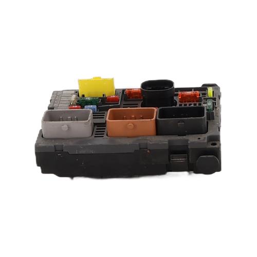 Image Boitier servitude moteur (BSM) - PEUGEOT 308 1