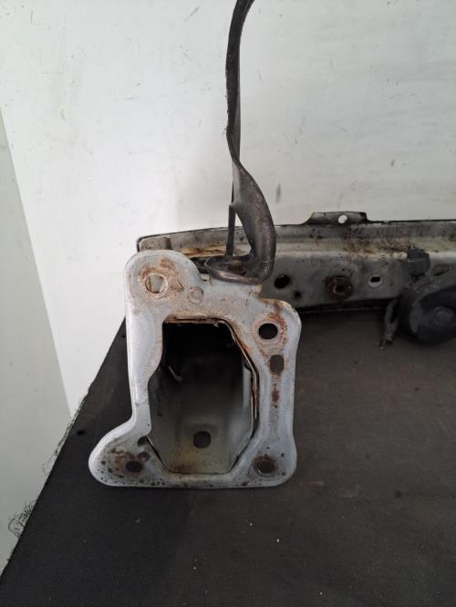 Image Renfort pare choc avant (traverse) - FORD KUGA 1