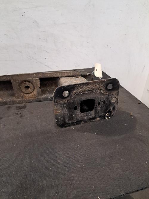Image Renfort pare choc arriere (traverse) - FORD KUGA 1