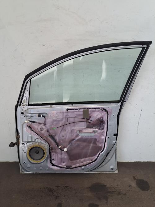 Image Porte avant droit - TOYOTA AVENSIS VERSO
