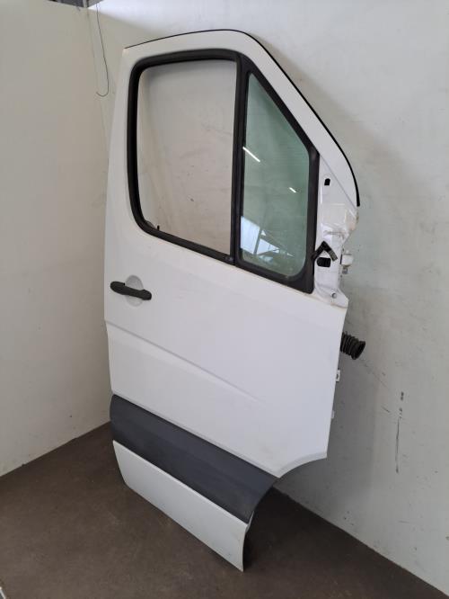 Image Porte avant droit - MERCEDES SPRINTER 2