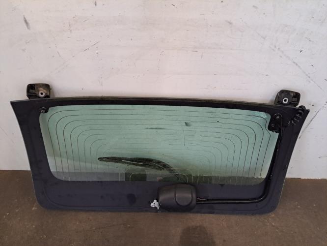 Image Lunette arriere - PEUGEOT 107