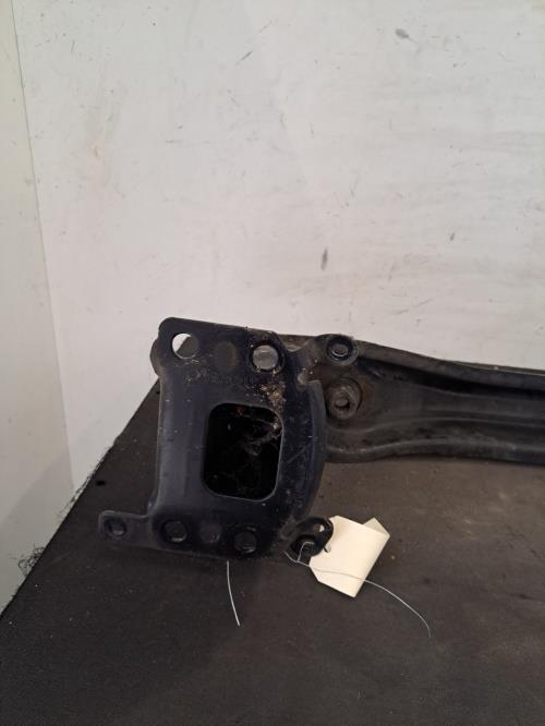 Image Renfort pare choc avant (traverse) - SEAT ALTEA