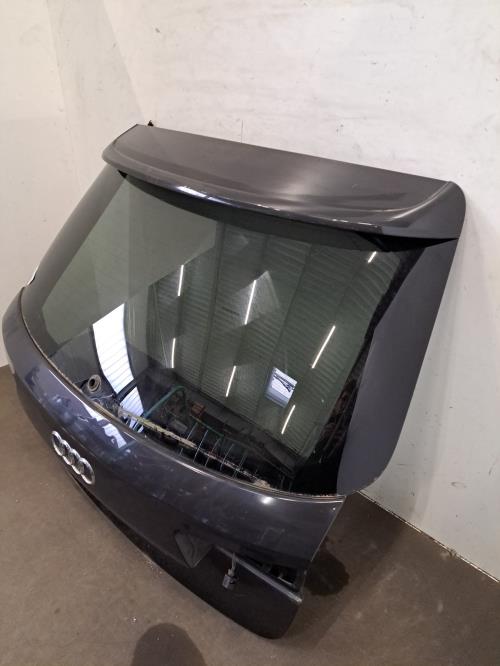 Image Malle/Hayon arriere - AUDI A6 4