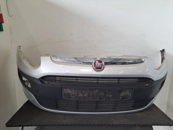 Image Pare choc avant - FIAT PUNTO EVO 3