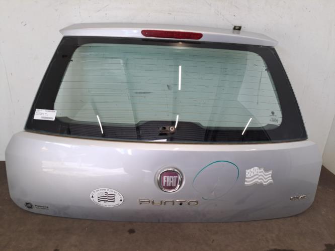 Image Malle/Hayon arriere - FIAT PUNTO EVO 3