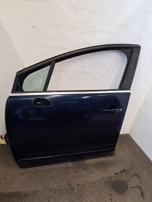 Image Porte avant gauche - PEUGEOT 5008 1