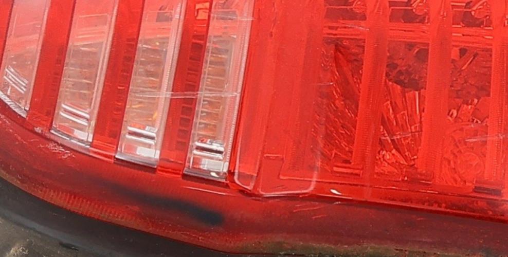 Image Feu arriere principal droit (feux) - PEUGEOT 5008 1
