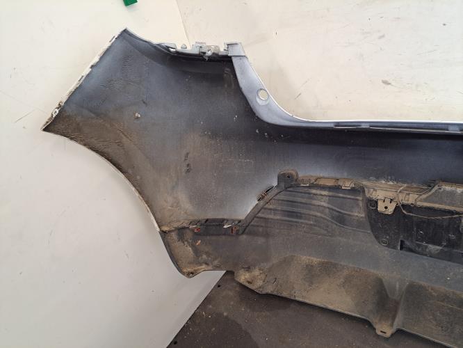Image Pare choc arriere - RENAULT CLIO 4