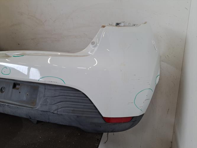 Image Pare choc arriere - RENAULT CLIO 4