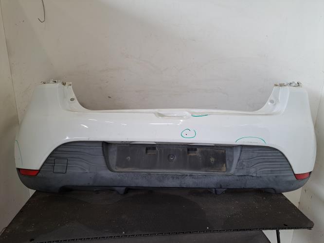 Image Pare choc arriere - RENAULT CLIO 4