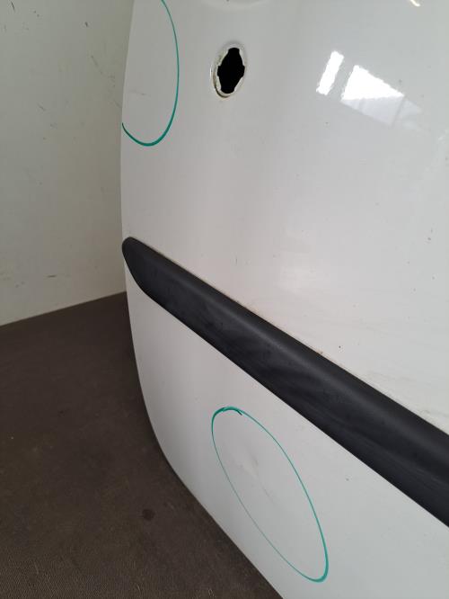 Image Porte avant droit - PEUGEOT 107