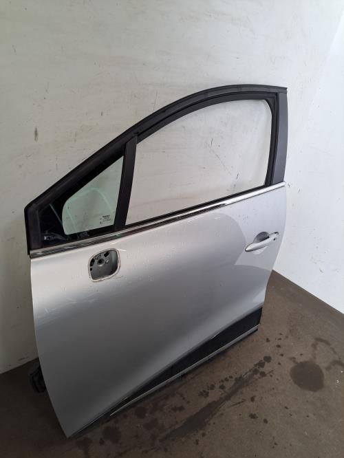 Image Porte avant gauche - RENAULT CLIO 4