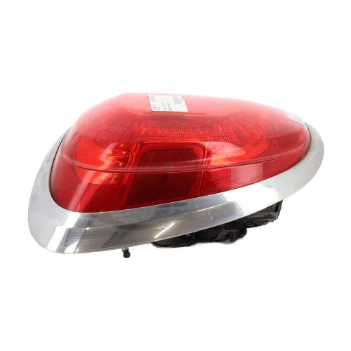 Image Feu arriere principal gauche (feux) - FIAT 500X