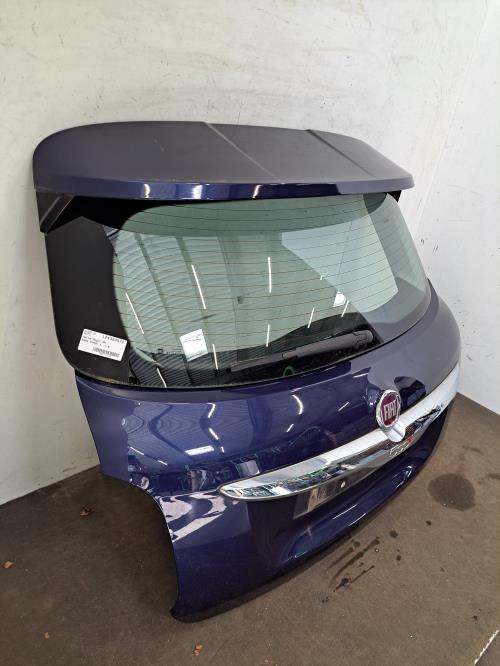 Image Malle/Hayon arriere - FIAT 500X