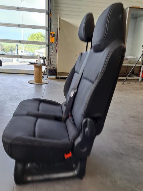 Image Siege avant droit (banquette double) - RENAULT TRAFIC 3 COURT