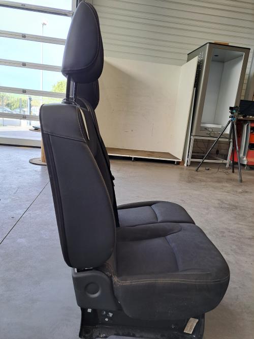 Image Siege avant droit (banquette double) - RENAULT TRAFIC 3 COURT