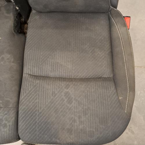 Image Siege avant droit (banquette double) - RENAULT TRAFIC 3 COURT