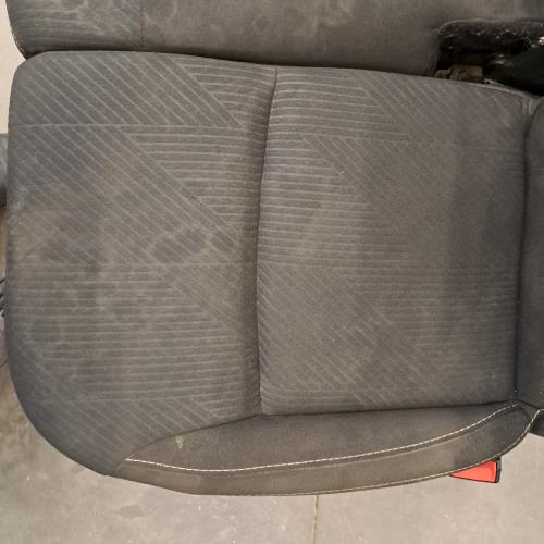 Image Siege avant droit (banquette double) - RENAULT TRAFIC 3 COURT