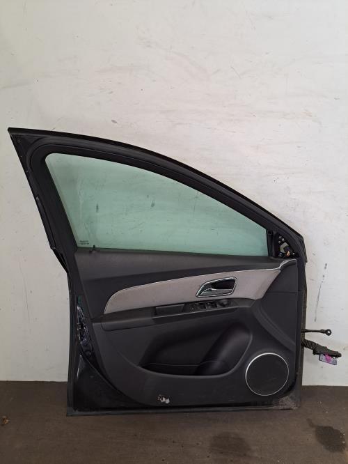 Image Porte avant gauche - CHEVROLET CRUZE