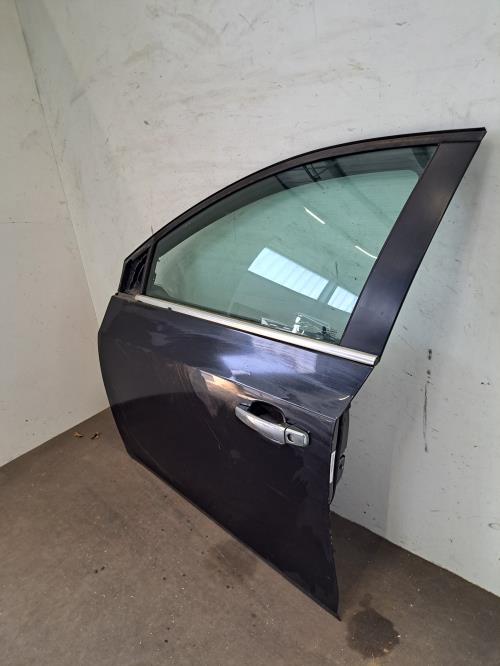 Image Porte avant gauche - CHEVROLET CRUZE