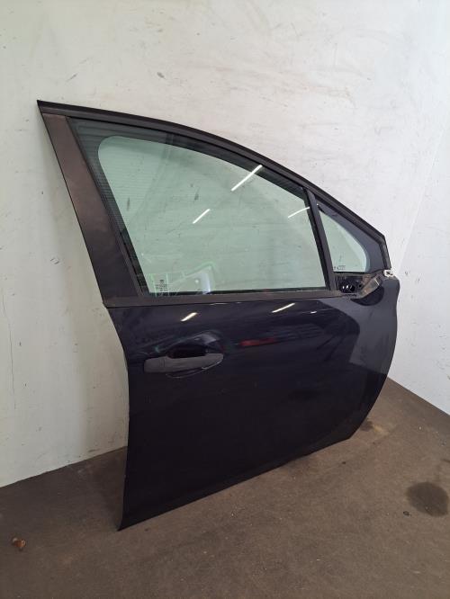 Image Porte avant droit - PEUGEOT 208 1